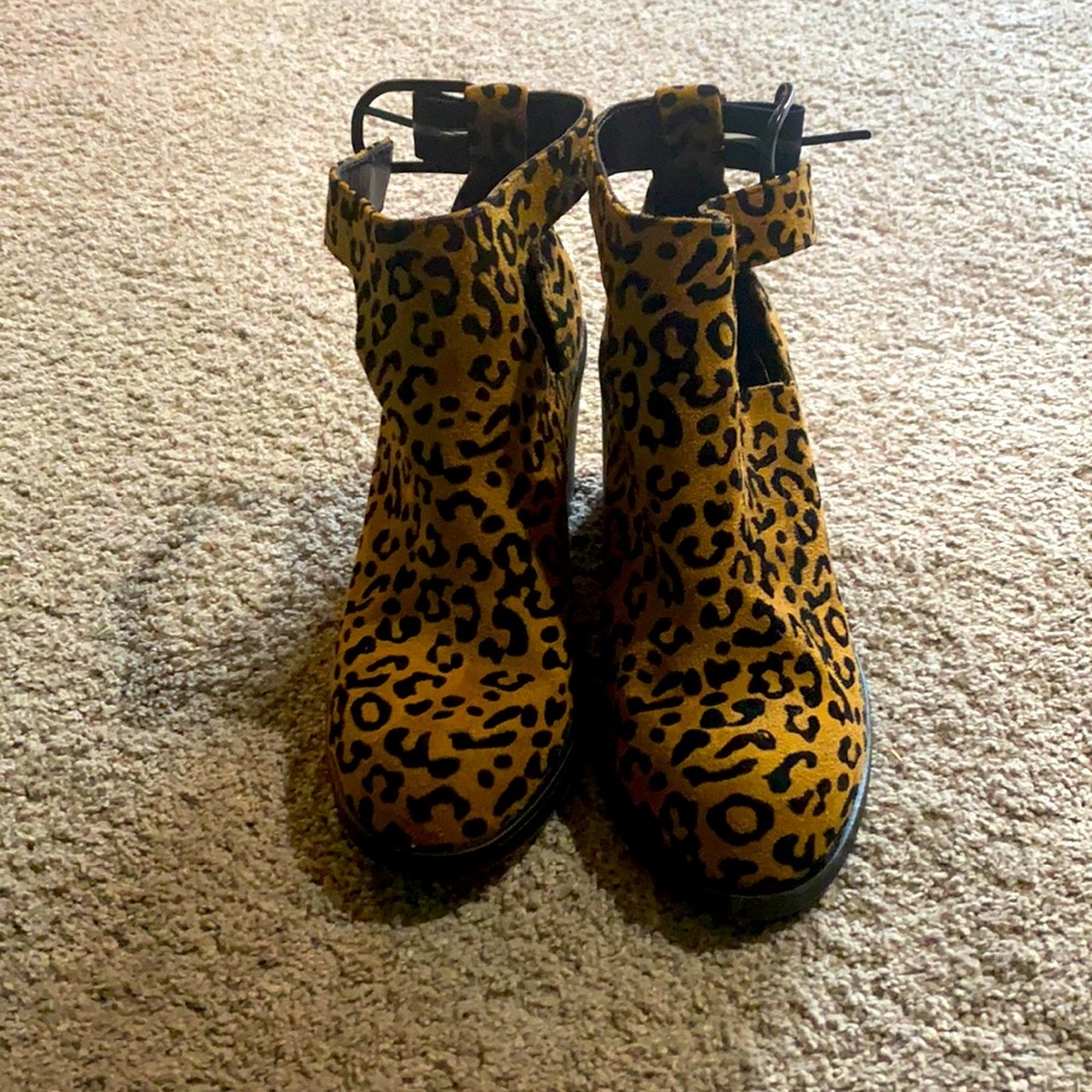 Leopard Mix 6 heels
